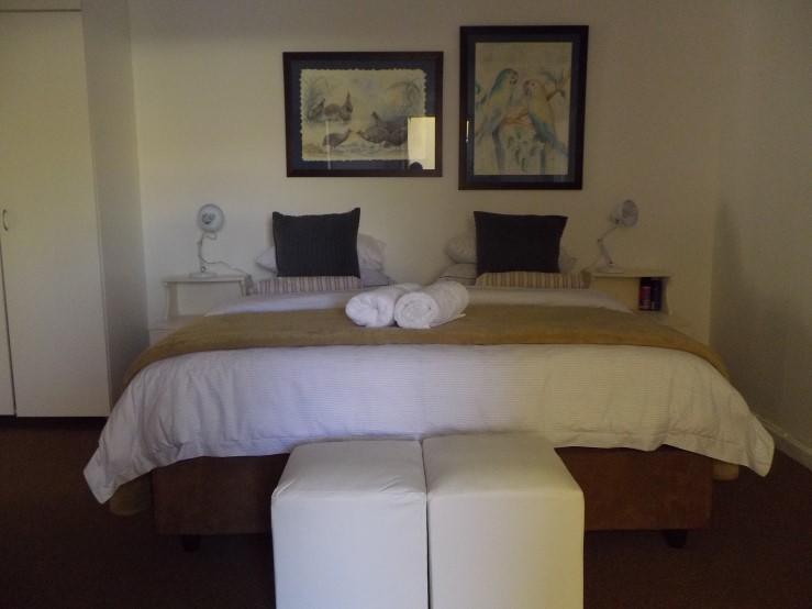 Breeze Inn Guesthouse Kiddʼs Beach Buitenkant foto